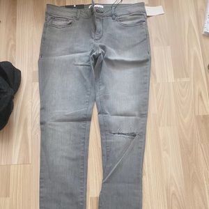 DL1961 Emma Jeans
